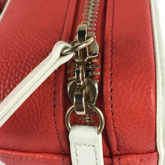 CHANEL - Picture 5 of 11